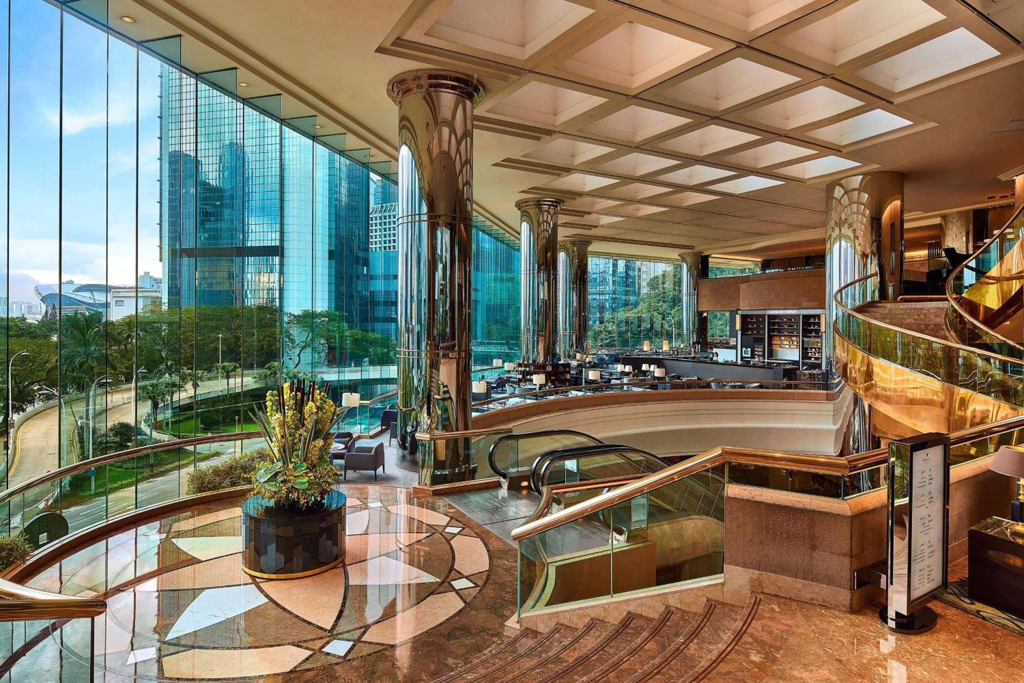 Отель Jw Marriott 5*